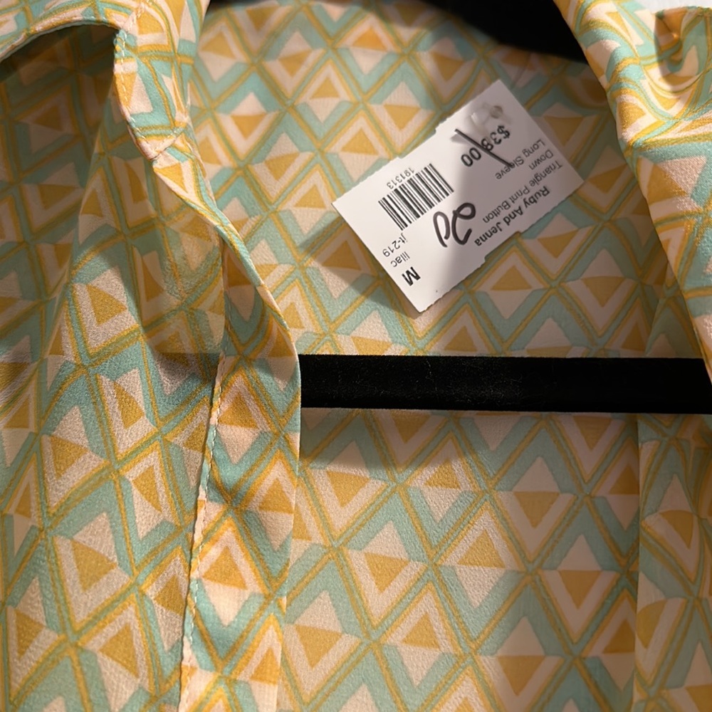 Crop flowey button down - Picture 2 of 3